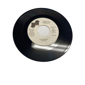 Vintage 7” 45 RPM vinyl record  the second seasons down US highway 200